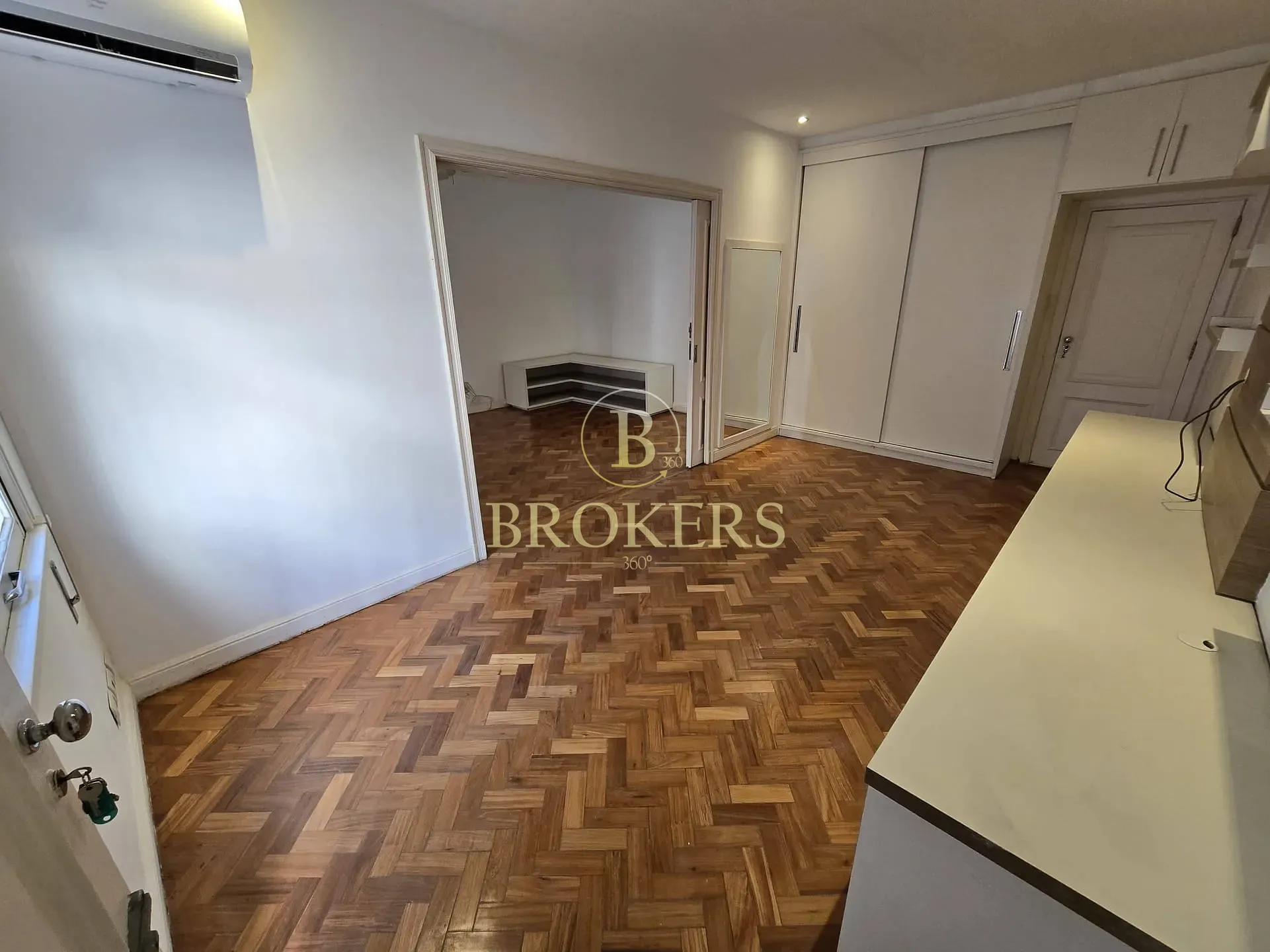 Apartamento garden à venda, Praia do Flamengo, varanda interna, salão em múltiplos ambientes, 3 qua
