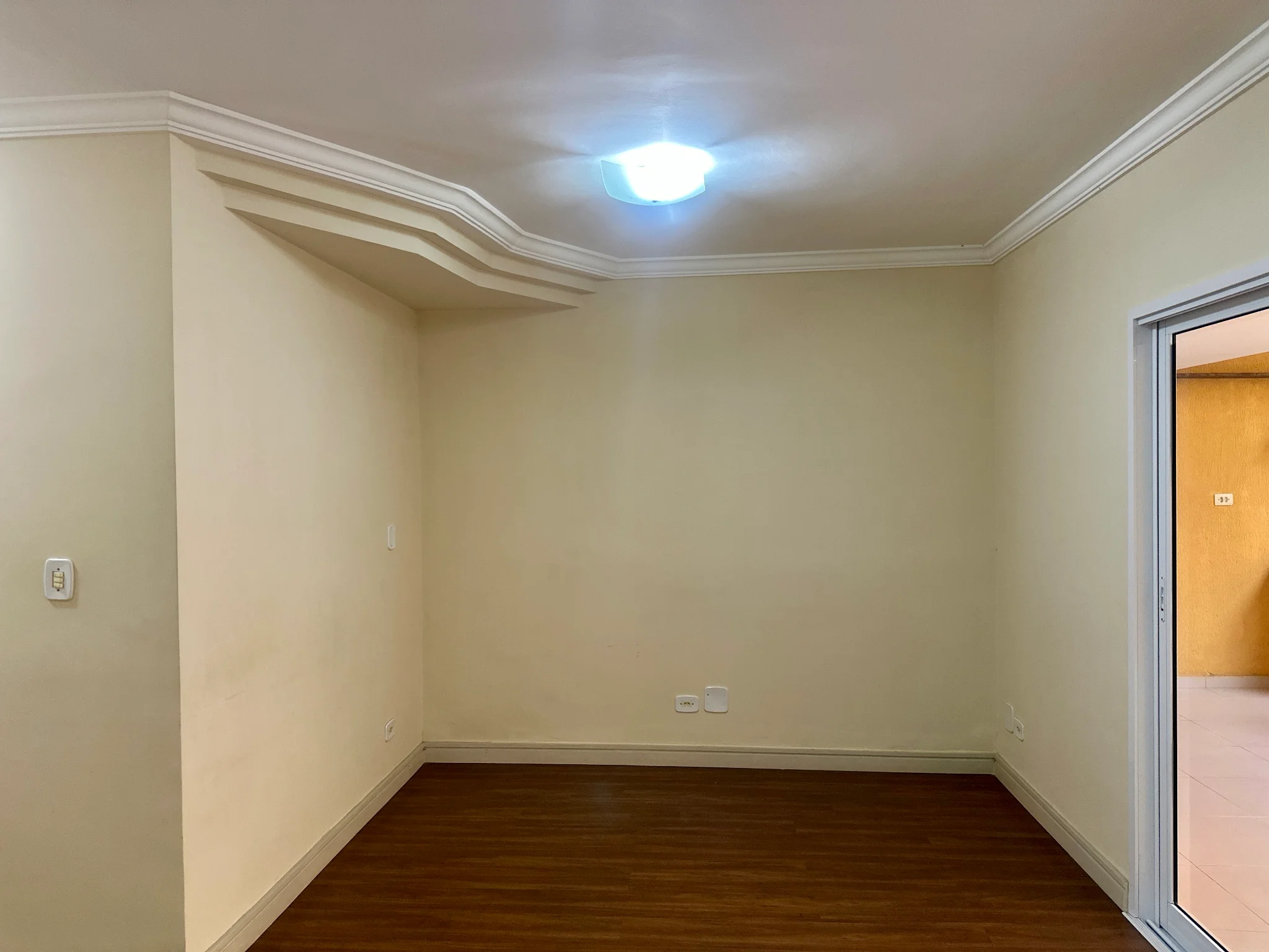 Casa com 3 dormitórios disponível para locação no Condomínio Bosque dos Pássaros em Tremembé/SP