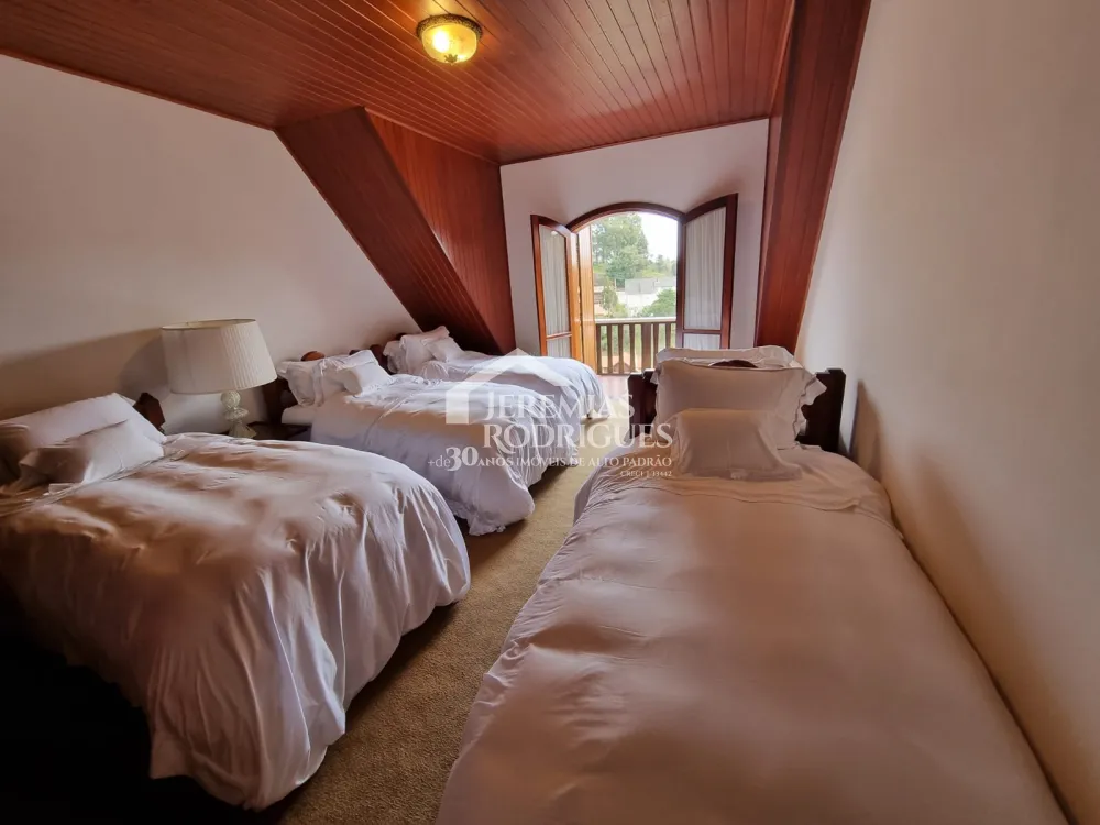 Casa com 6 dormitórios, 650 m² - Vila Inglesa - Campos do Jordão/SP