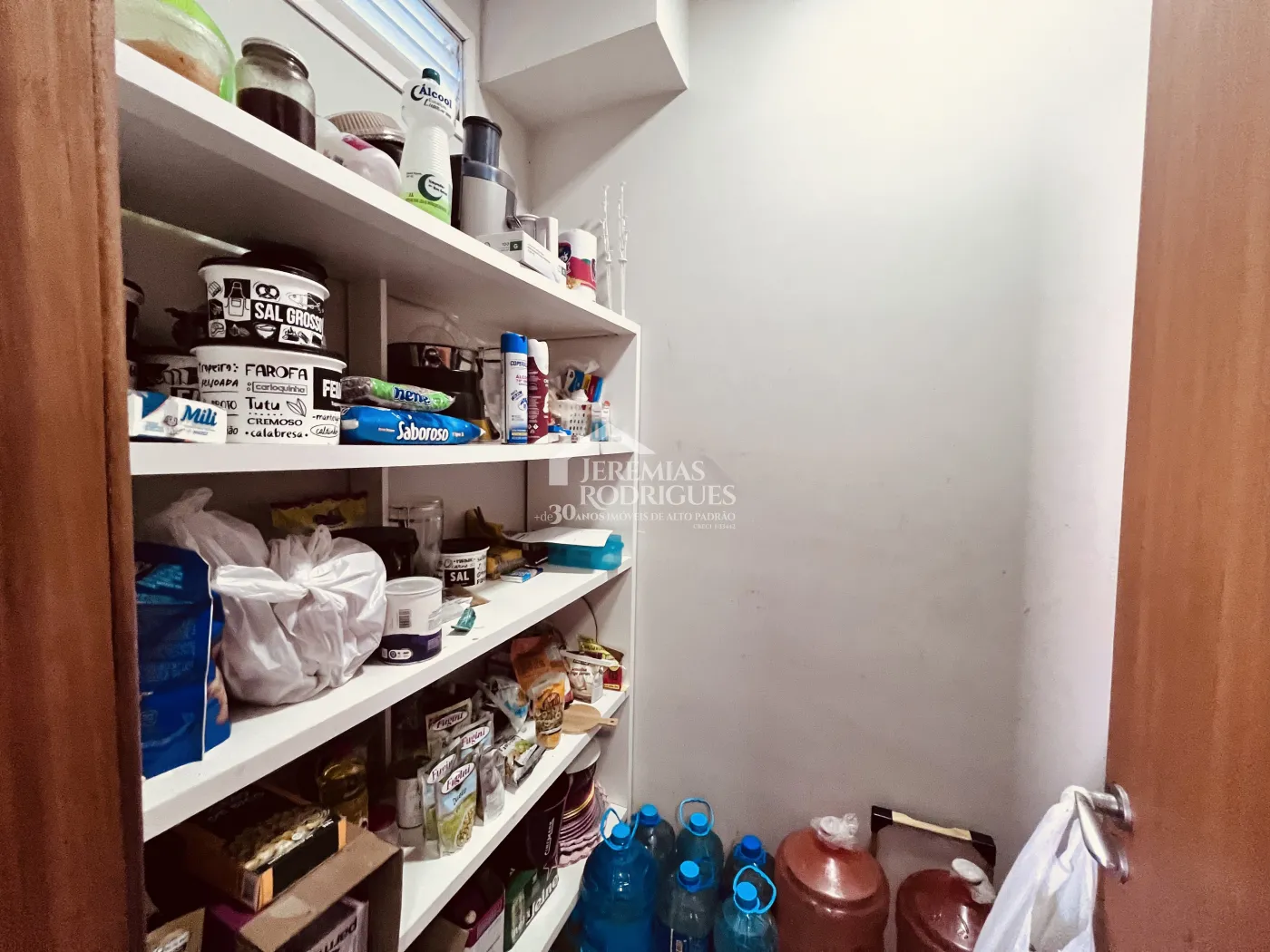 Casa com 3 dormitórios, 310 m² - Condomínio Residencial Ouro Ville - Taubaté/SP