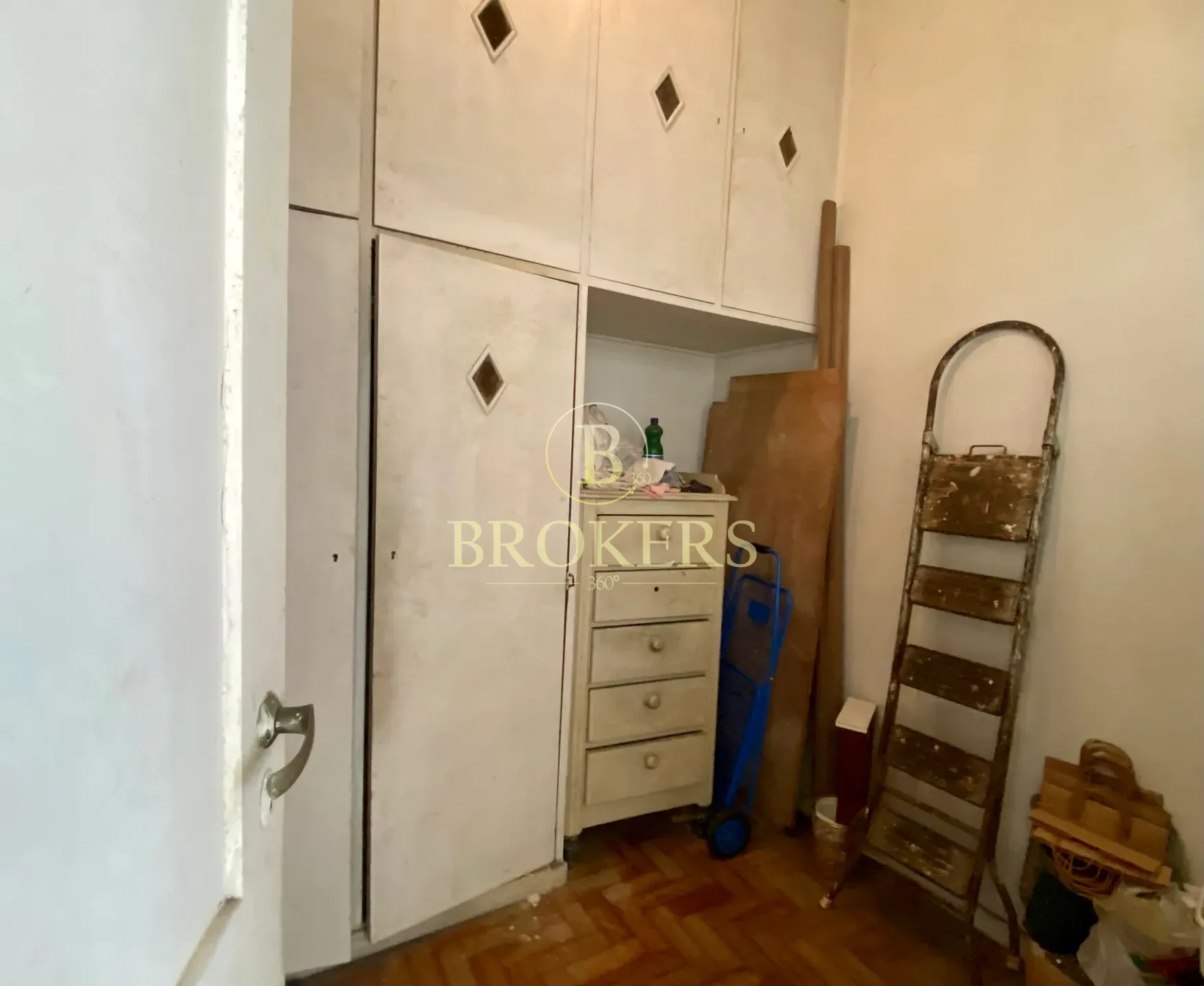 Imponente apartamento  com 240m², Sala em 2 ambientes, 4 quartos, localização estratégica a passos — foto 24