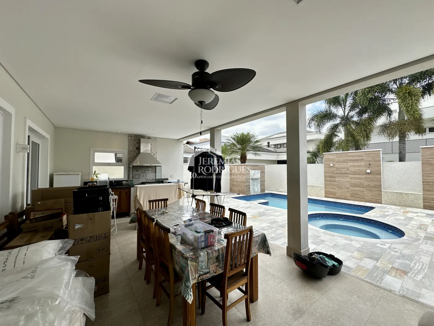 Casa com 4 dormitórios, 369 m² - Condomínio Terras de San Marco - Taubaté/SP.