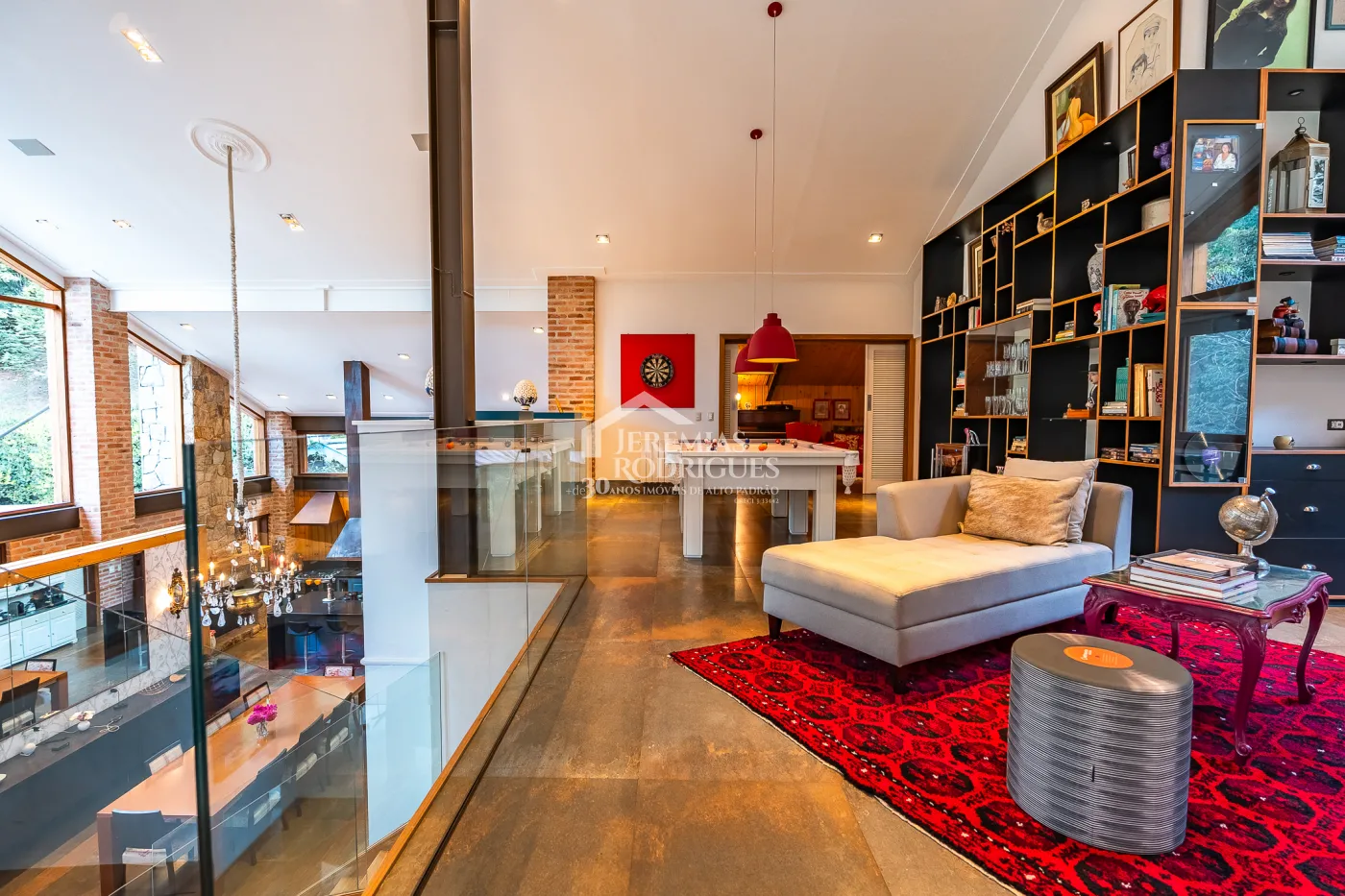 Casa com 7 suítes, 770 m² - Pedra do Fogo - Campos do Jordão/SP.