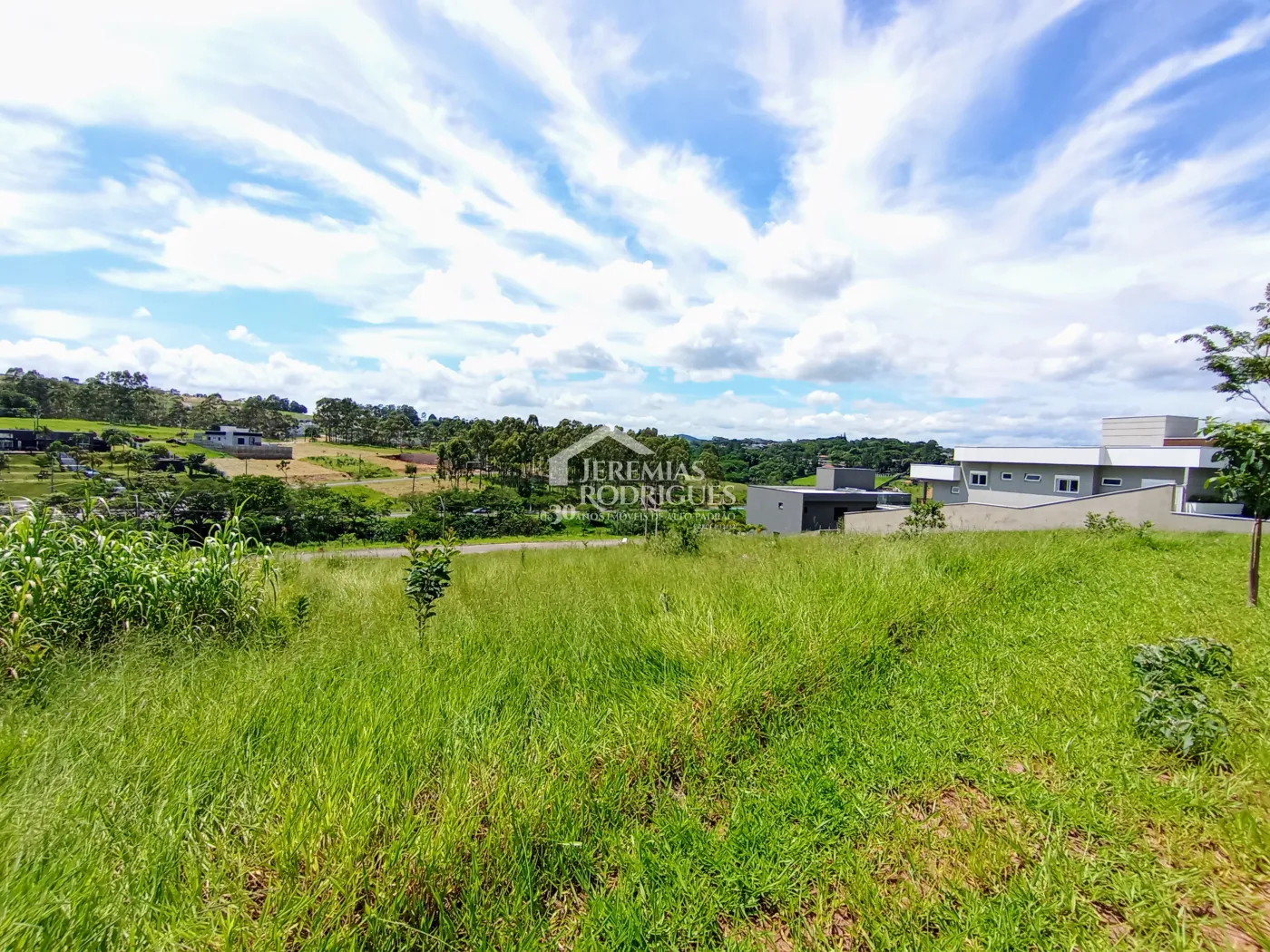 Terreno para venda  com 574m² no Condomínio Campos do Conde Taubaté em Taubaté/SP