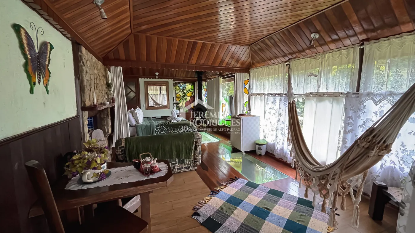 Pousada com 900 m² - Visconde de Mauá/RJ