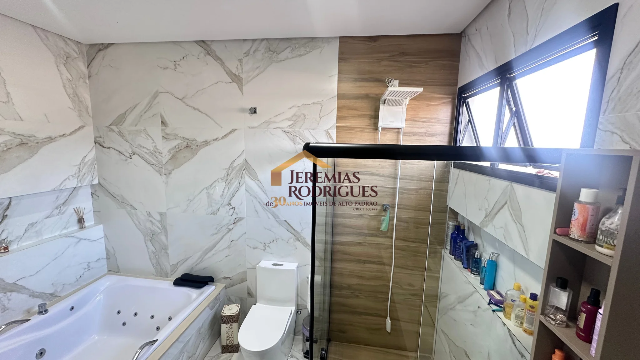 Casa à venda no Bairro Bom Sucesso em Pindamonhangaba/SP. — foto 13