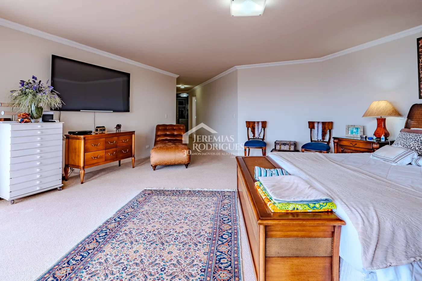 Casa à venda no Parque Pedra do Baú em Campos do Jordão/SP.