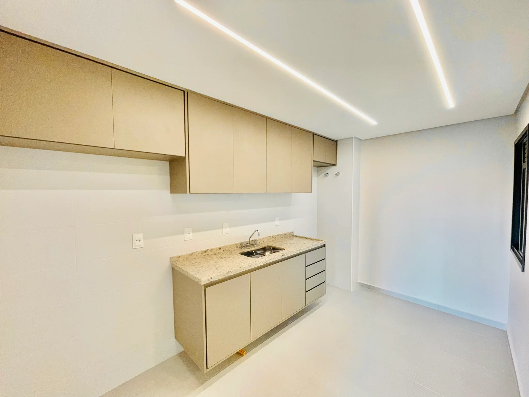 Apartamento para venda e locação com 3 dormitórios no Condomínio Lucca em Taubaté/SP. 