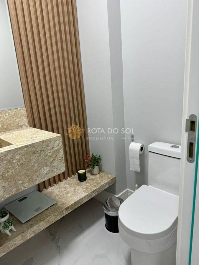 Black Piano apartamento 3 suítes e 2 vagas na Meia Praia