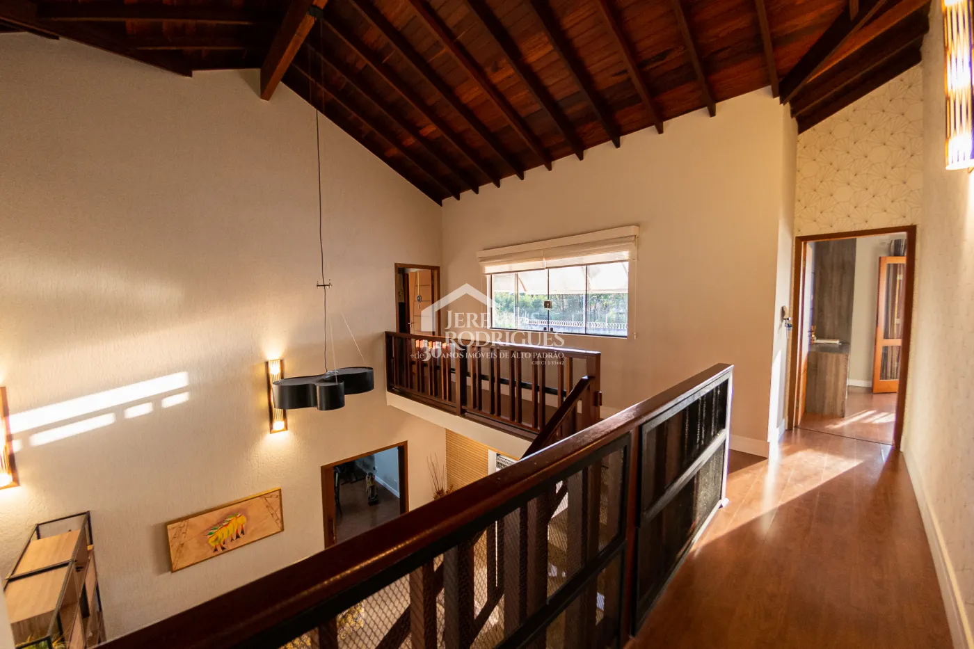 Casa à venda no Condomínio Colonial Village I em Pindamonhangaba/SP