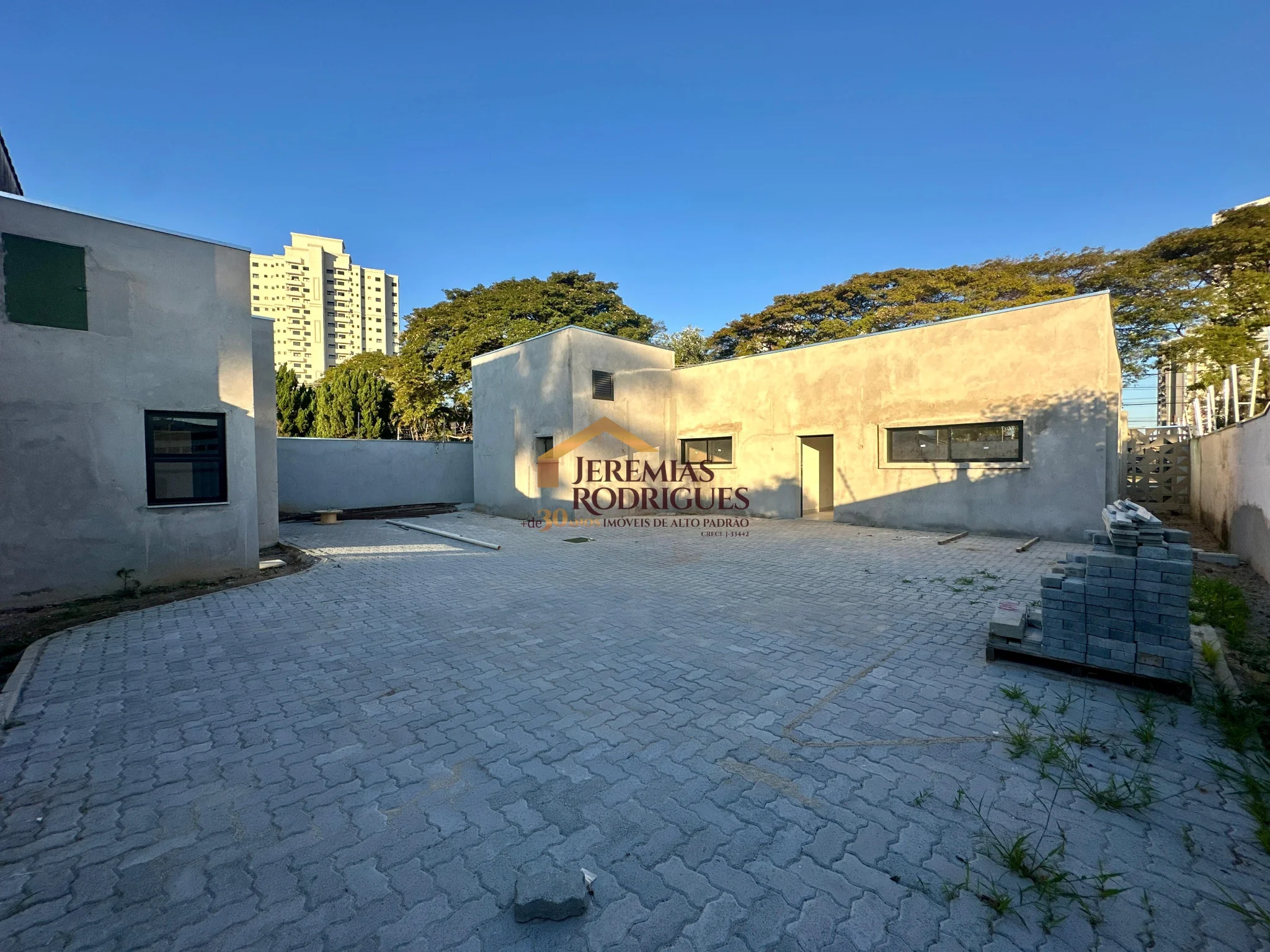 Ponto Comercial para locação no Bairro Jardim das Nações em Taubaté/SP