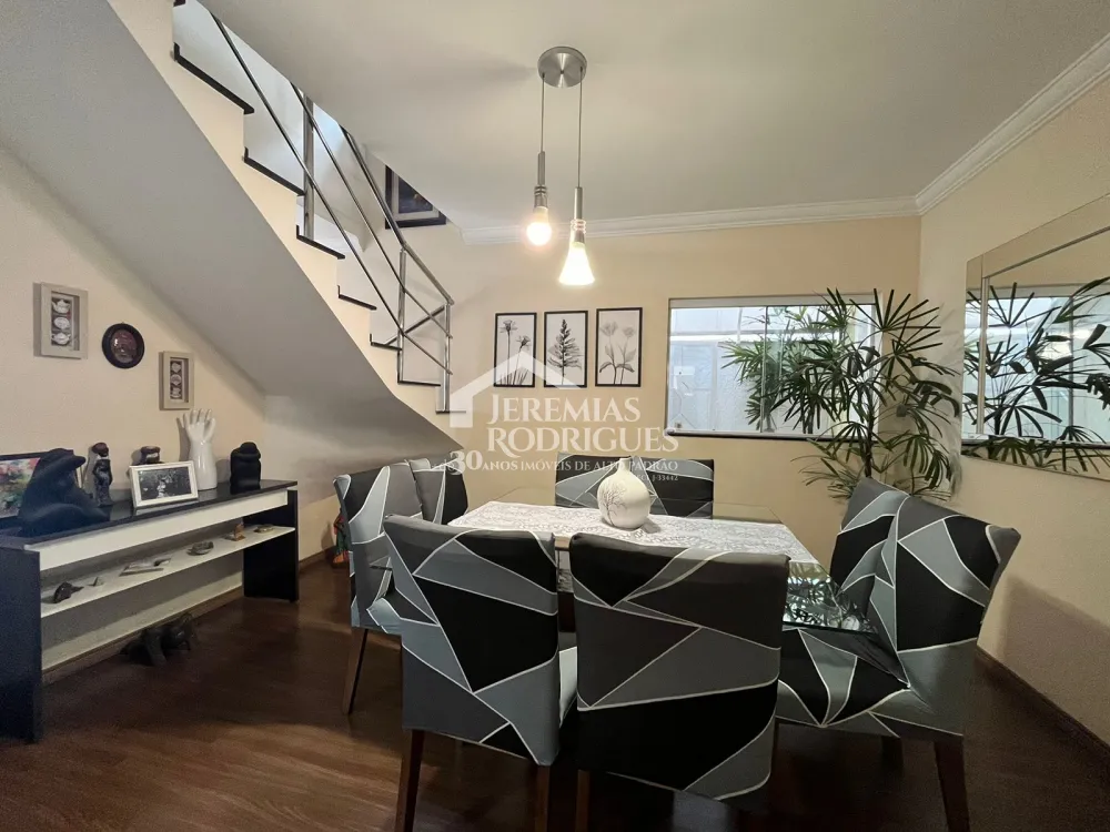 Casa com 3 dormitórios, 230 m² - Condomínio Campos do Conde I - Tremembé/SP