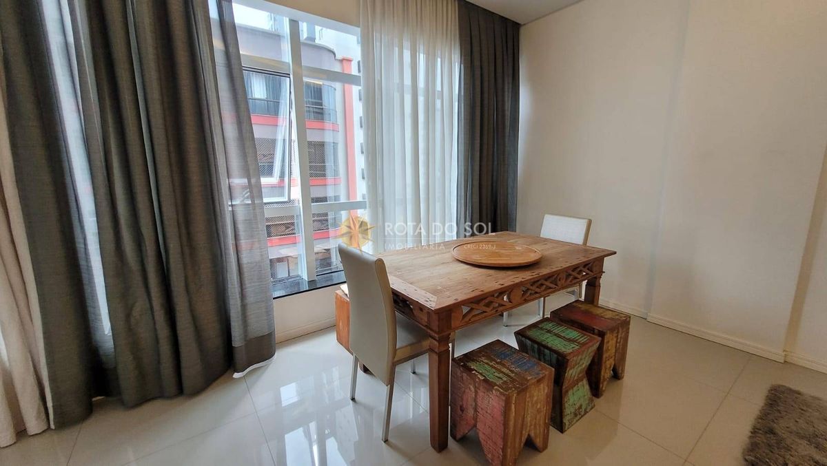 Residecial Embaixador Apartamento 3 Suítes e 2 Vagas em Meia Praia Itapema SC