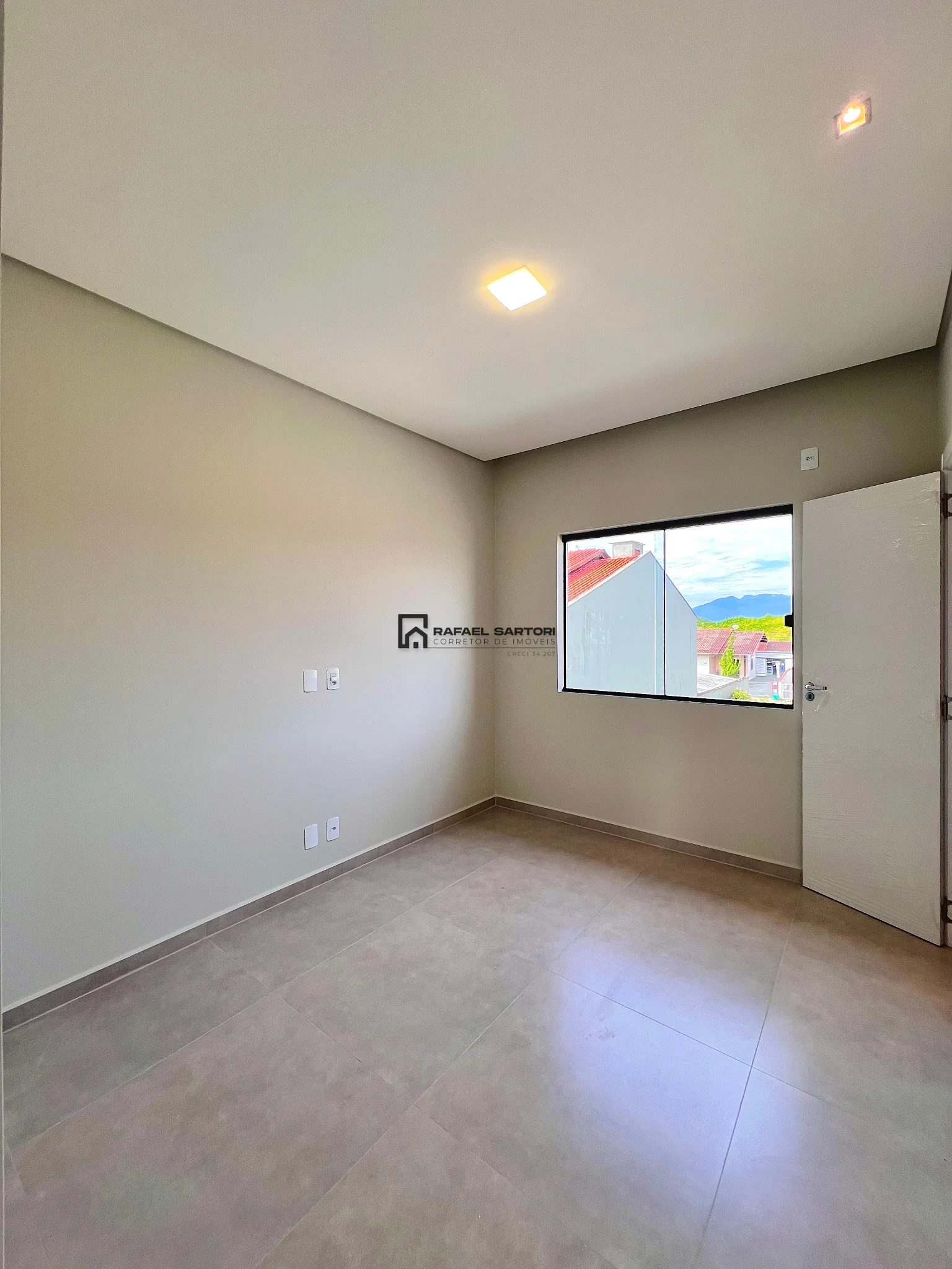GEMINADO DUPLEX COM PISCINA E 02 SUITES — foto 8