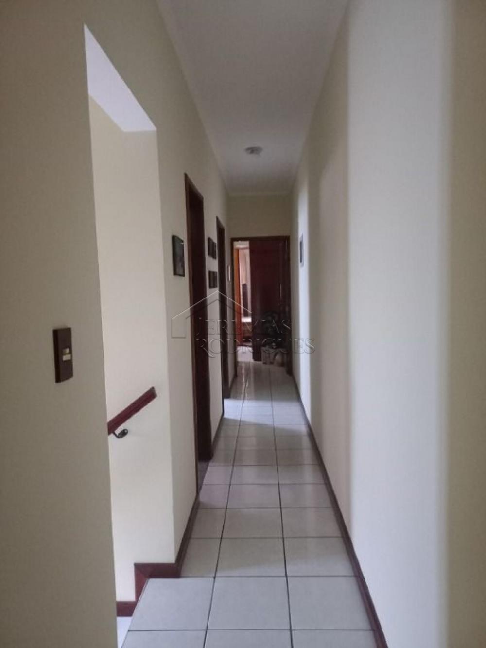 Apartamento com 3 quartos, 159 m² - Condomínio Chateau Du Loire - Campos do Jordão/SP