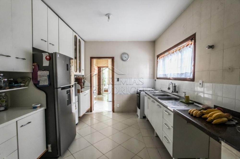 Casa à venda por R$ 2.000.000,00 - Tremembé/SP