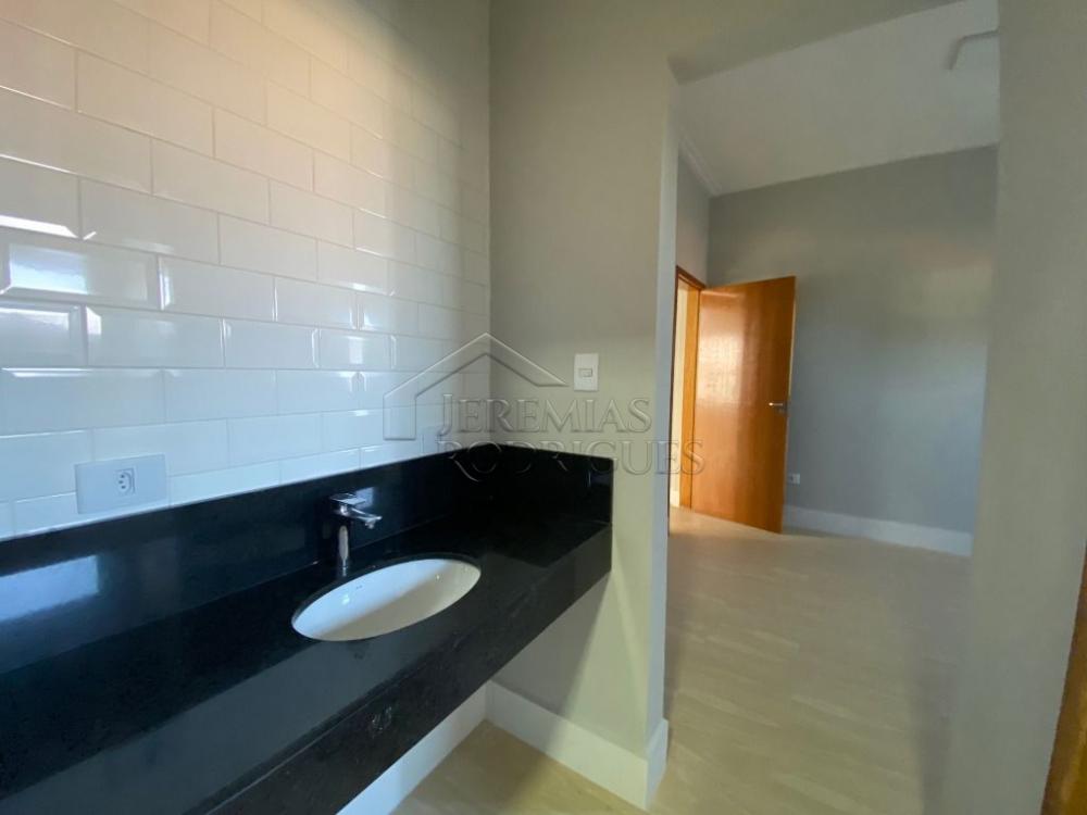 Casa à venda no Condomínio Parque das Araucárias em Tremembé/SP. 