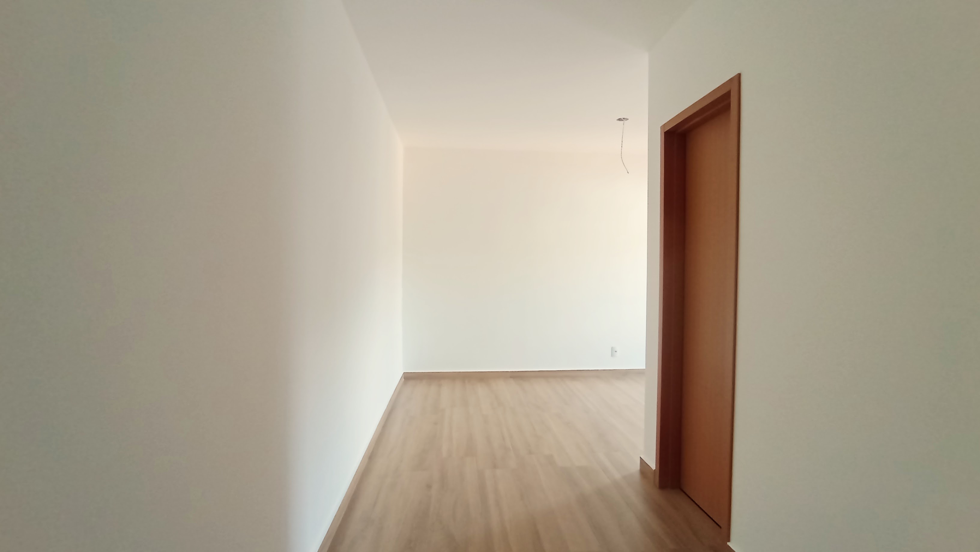 Apartamento à venda com 3 suítes, 124 m² no Edifício Residencial Apoema em Ubatuba/SP.