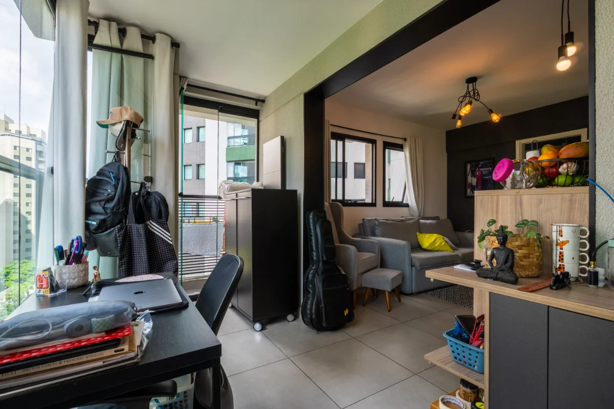 Studio mobiliado 43 m² | 700 m do metrô Praça da Árvore