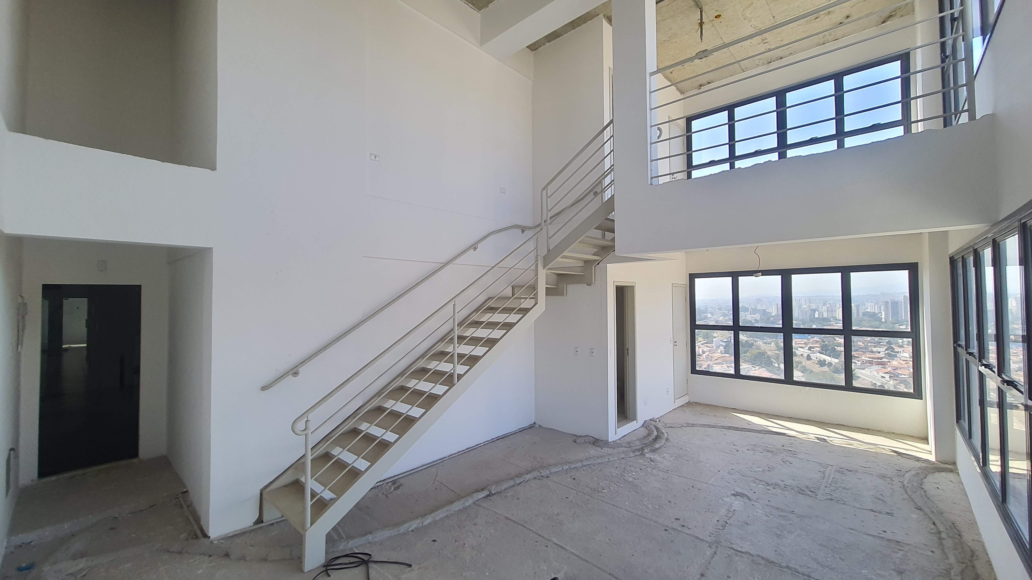 Sala comercial duplex à venda, 74 m² no Edifício The One Office Tower em Taubaté/SP.