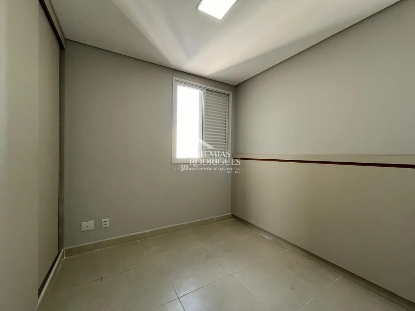 Apartamento com 3 suítes, 155 m² - Condomínio Residencial Renaissance - Taubaté/SP