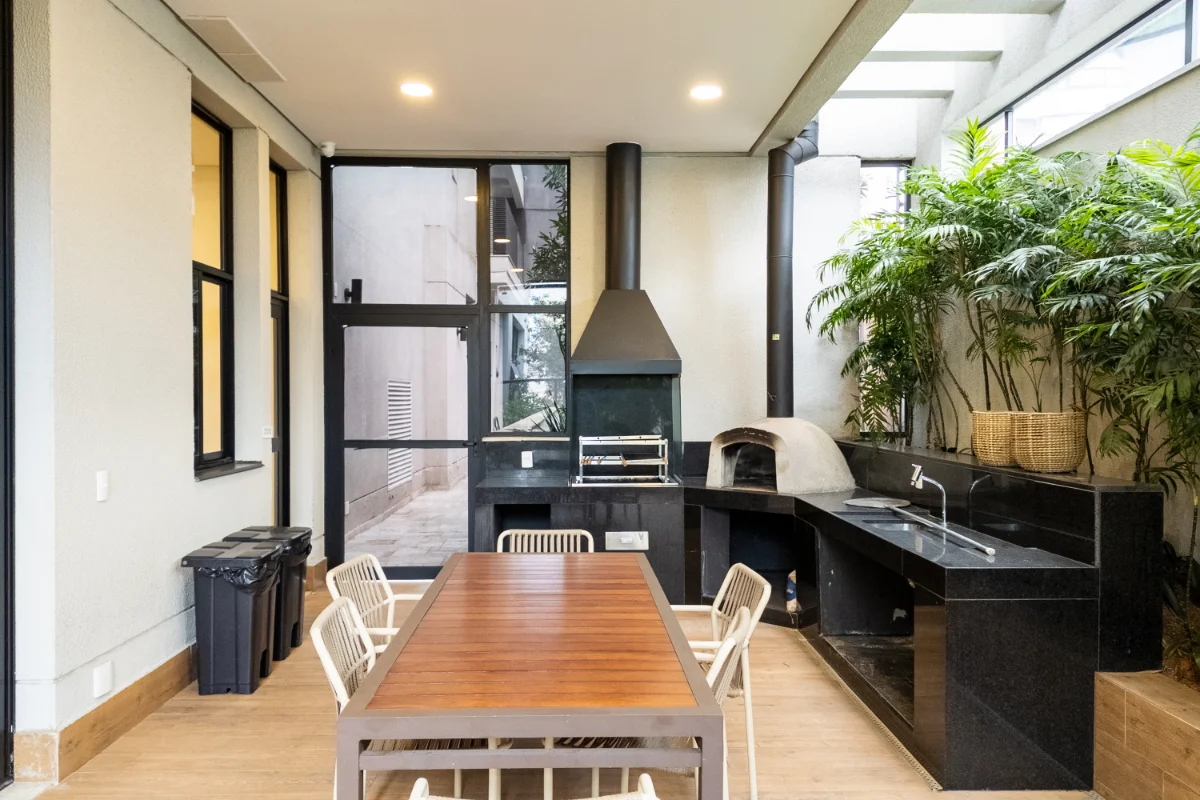 Studio mobiliado 43 m² | 700 m do metrô Praça da Árvore