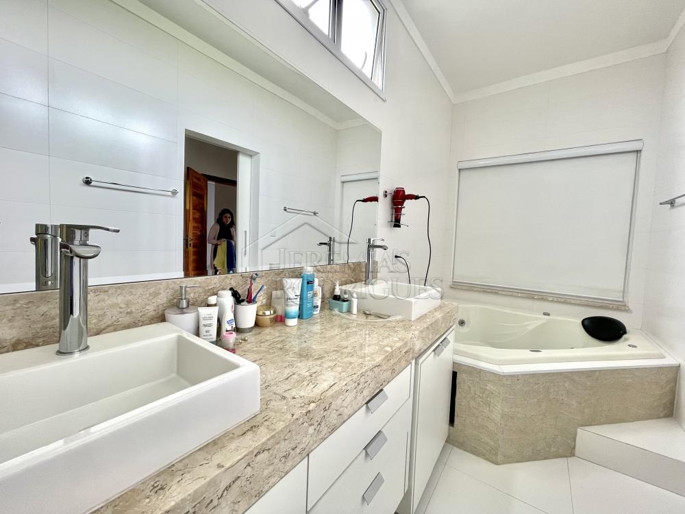 Casa com 4 quartos, 306 m² - Condomínio Ouro Ville - Taubaté/SP