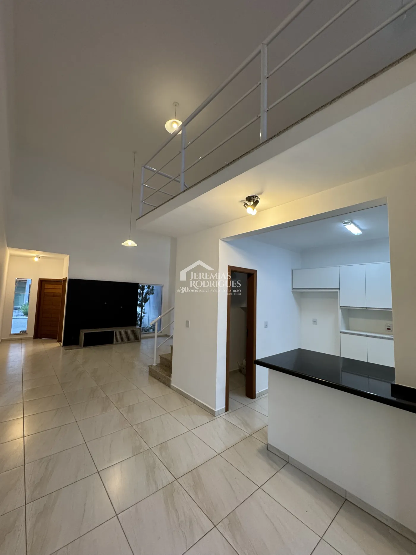 Casa para venda com 3 dormitórios no Condomínio Campos do Conde II Chamboard em Tremembé/SP