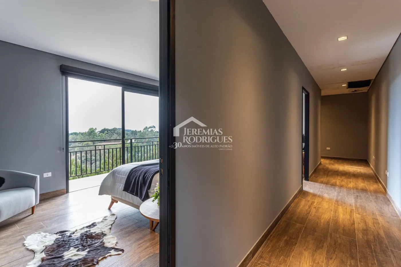 Casa para venda com 5 dormitórios no Residencial Estrelas da Mantiqueira em Campos do Jordão/SP