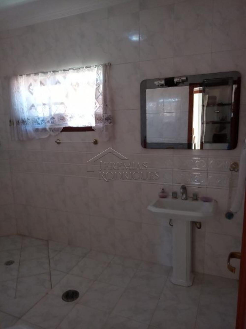 Casa com 4 quartos, 274 m² - Lessa - Pindamonhangaba/SP