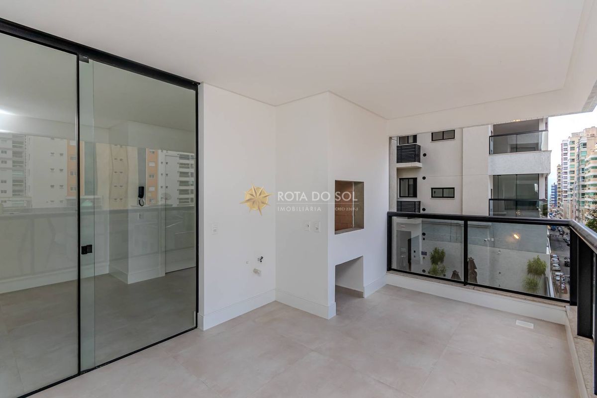 Fiori Del Mare Apartamento 3 Suítes e 2 Vagas em Meia Praia Itapema SC