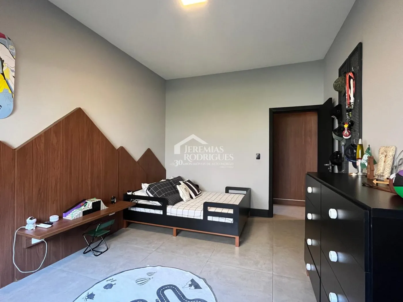 Casa com 3 dormitórios, 300 m² - Residencial Santa Helena - Caçapava/SP