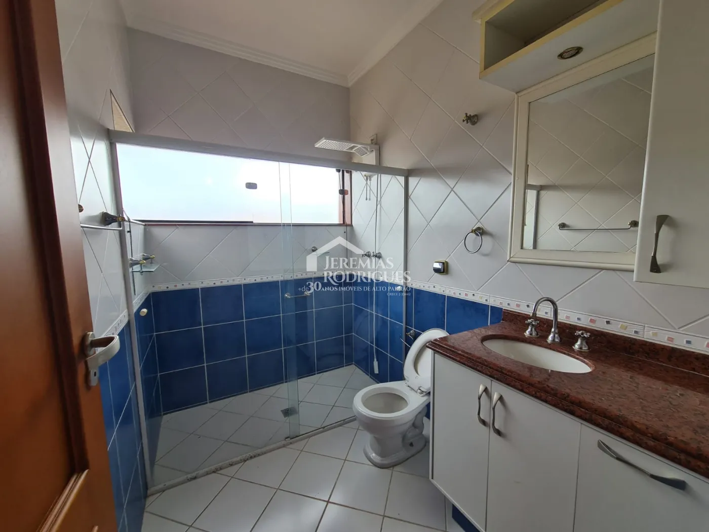 Casa com 3 dormitórios, 344 m² - Loteamento Village Tremembé - Tremembé/SP.