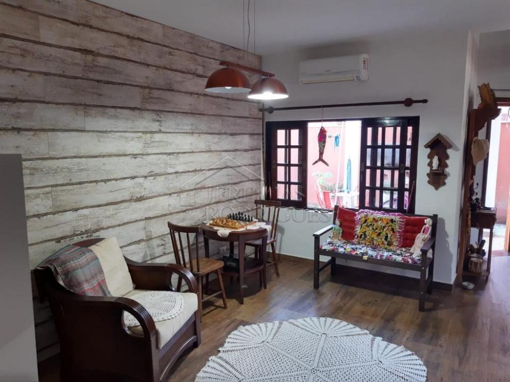 Casa à venda por R$ 1.200.000,00 - Pindamonhangaba/SP