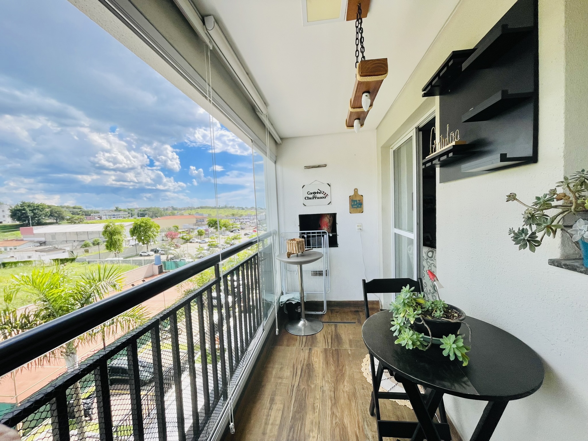 Apartamento à venda com 3 dormitórios, 82 m² no Condomínio Cyan em Taubaté/SP. 