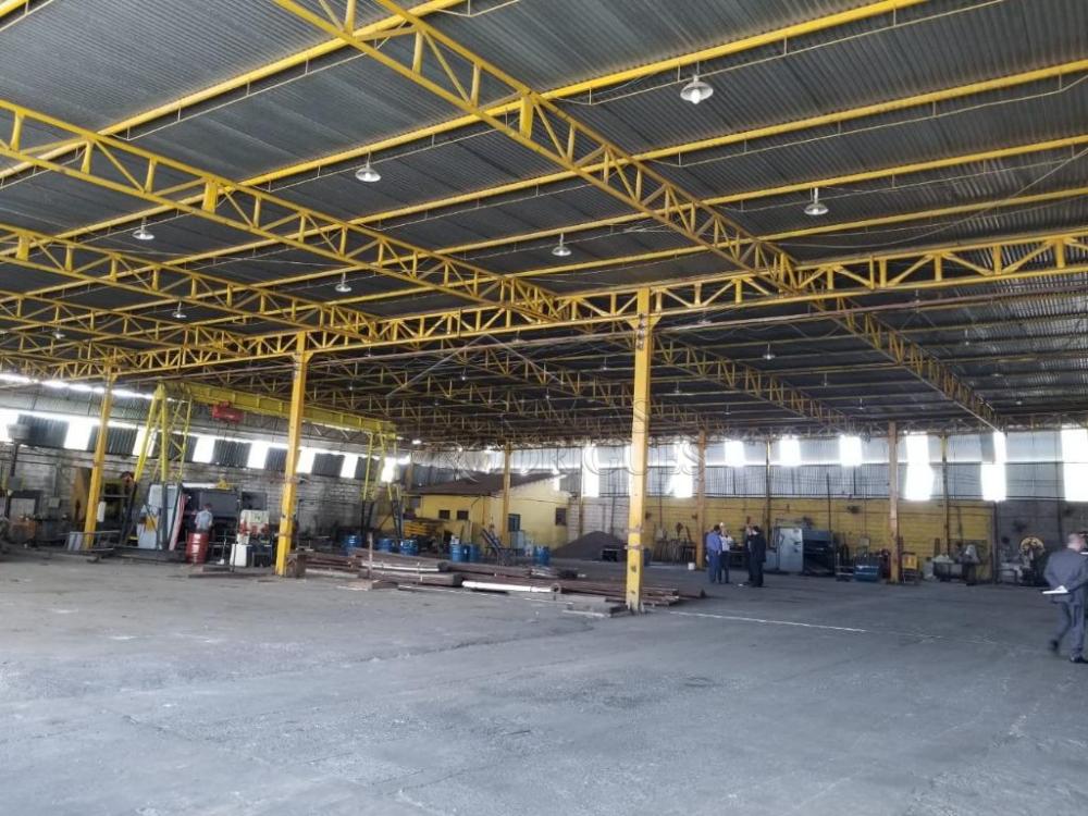 Galpão à venda por R$ 2.500.000,00 - Pindamonhangaba/SP