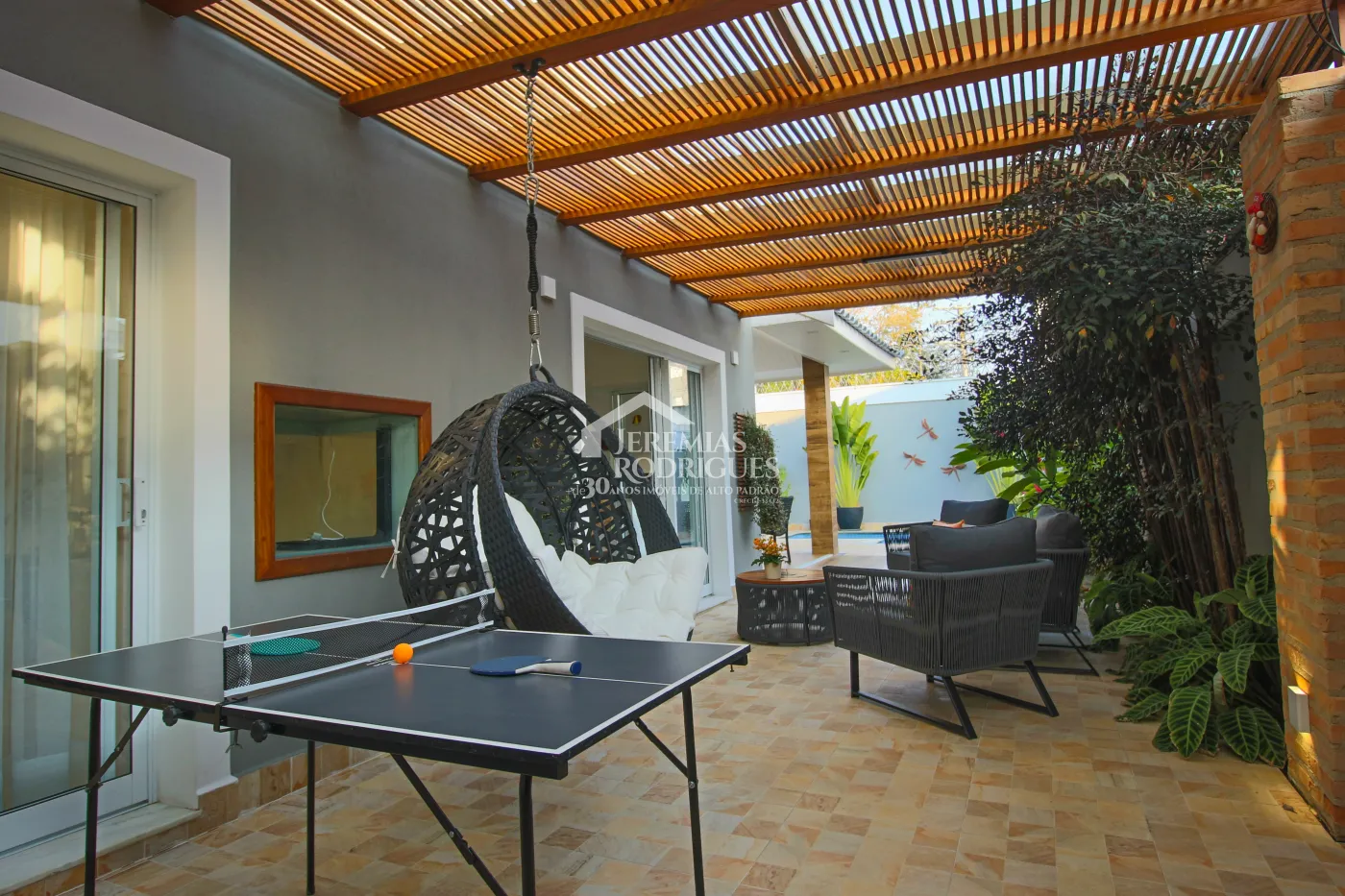 Casa com 3 suítes, 342 m² - Condomínio Taubaté Village - Taubaté/SP.