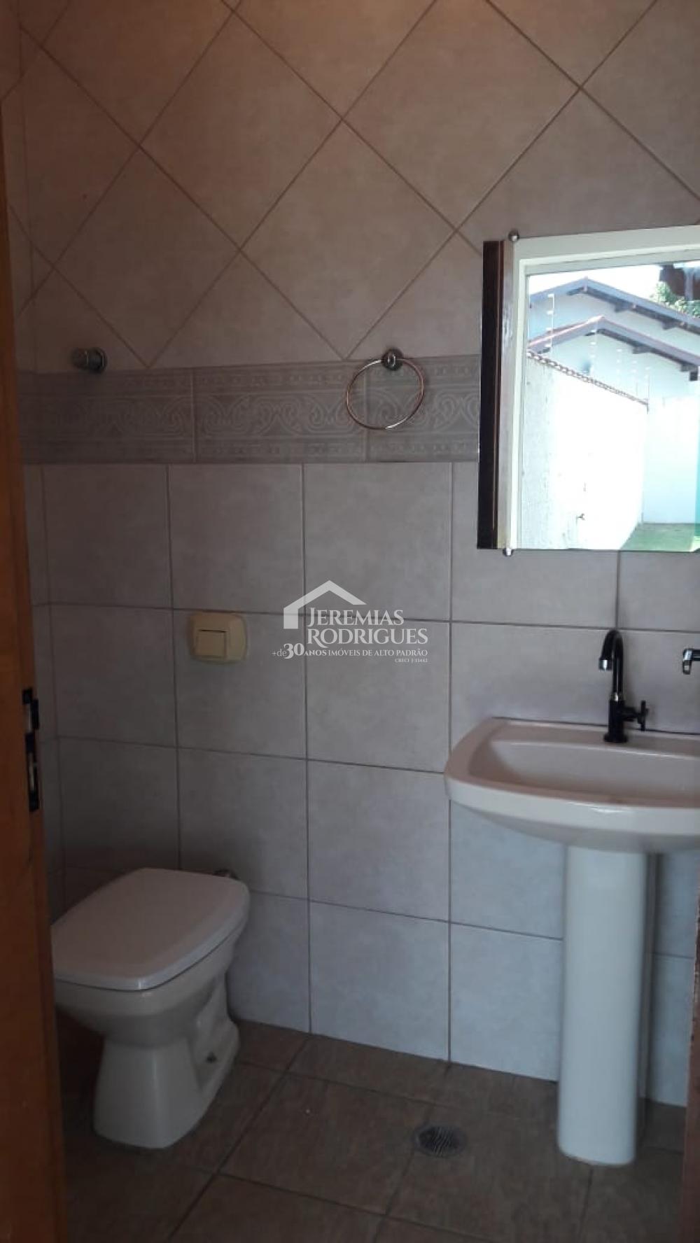 Casa à venda com 3 quartos no Residencial Lessa em Pindamonhangaba/SP