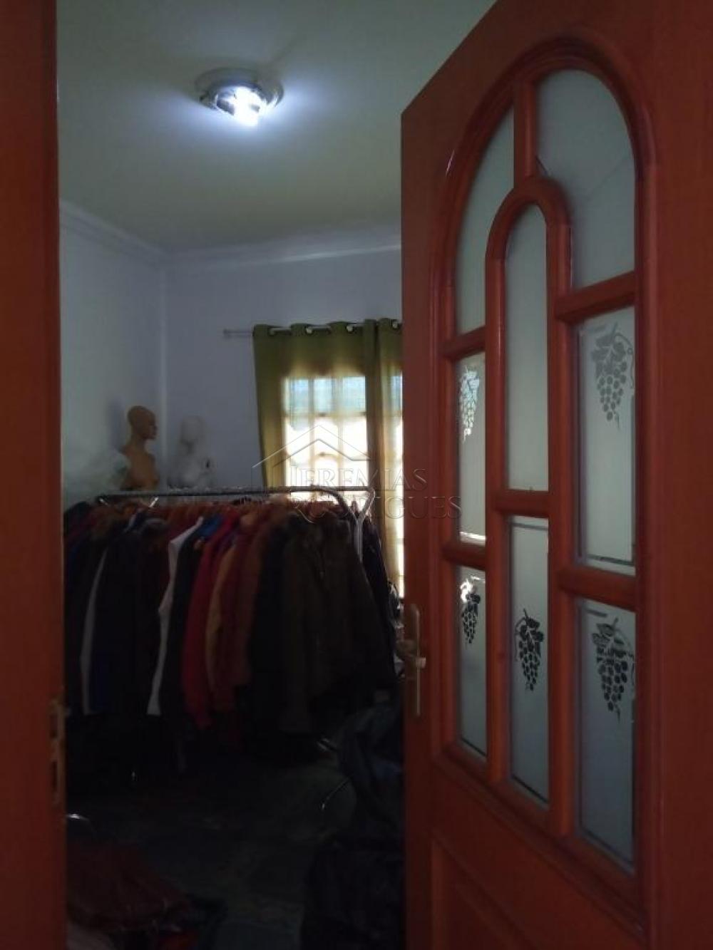 Casa com 4 quartos, 274 m² - Lessa - Pindamonhangaba/SP