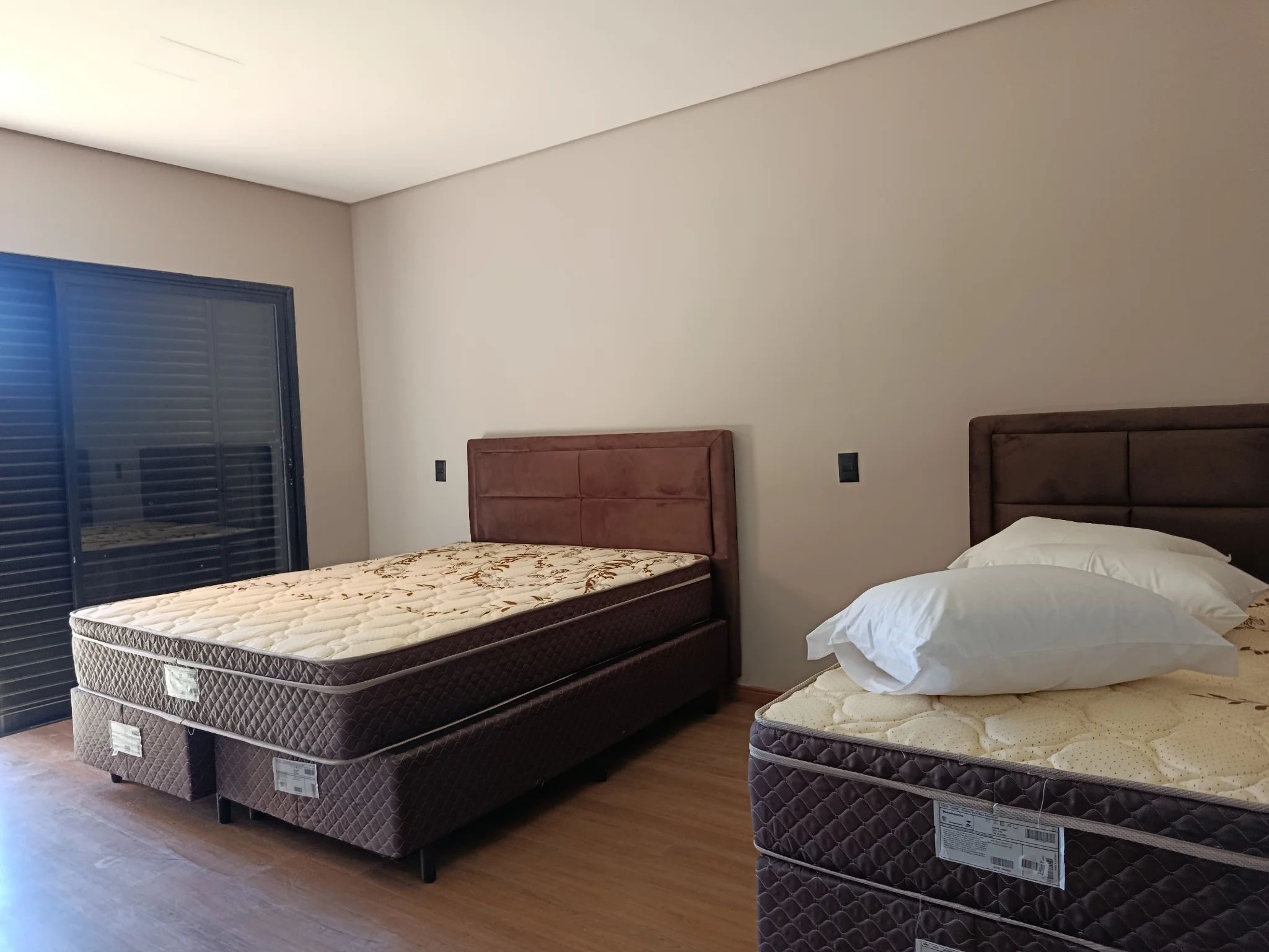 Casa com 5 suítes à venda no Condomínio Allemansratt em Campos do Jordão /SP.