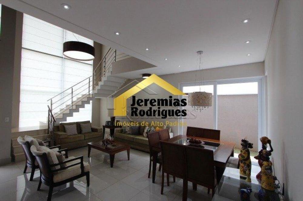 Casa à venda com 3 dormitórios no Condomínio San Marco em Taubaté/SP