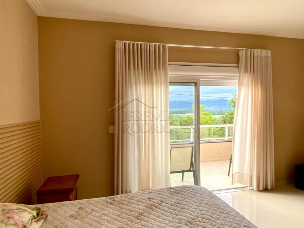 Casa à venda por R$ 2.850.000,00 - Taubaté/SP