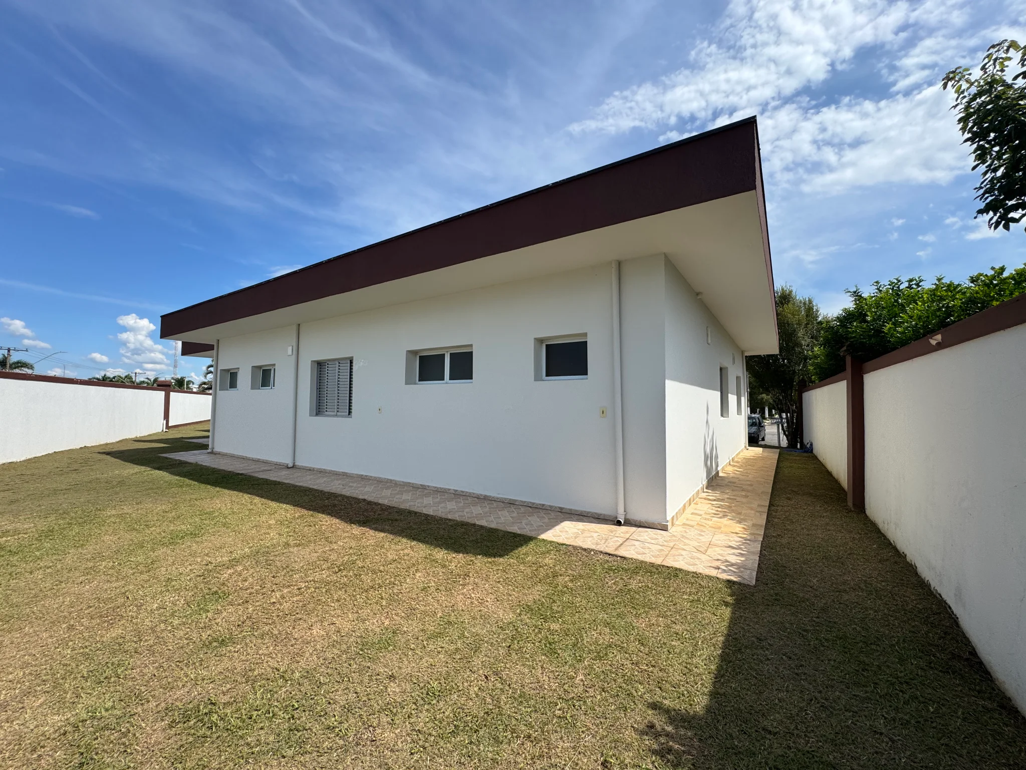 Casa à venda no Condomínio Village Paineiras em Pindamonhangaba/SP