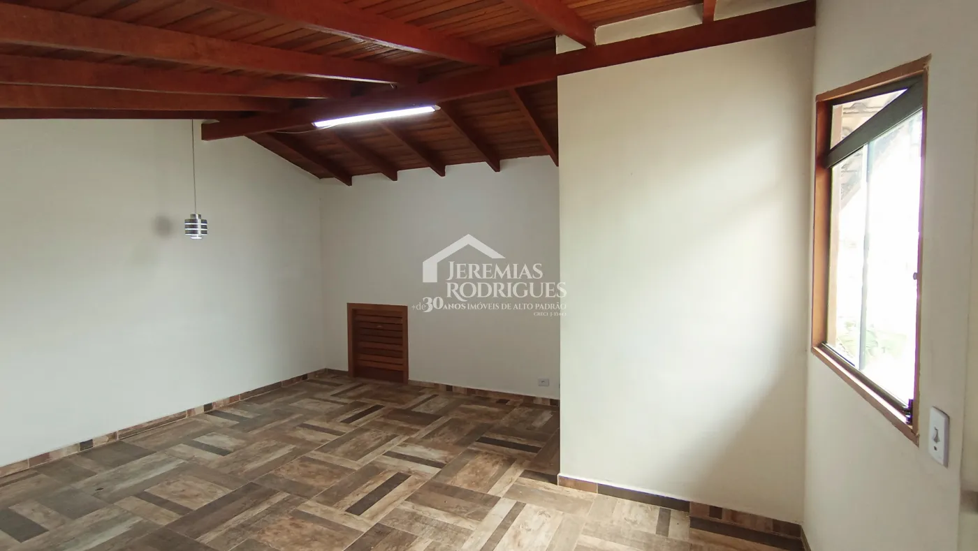 Casa para venda e locação com 3 dormitórios no Condomínio Pontal da Amizade em Taubaté/SP.