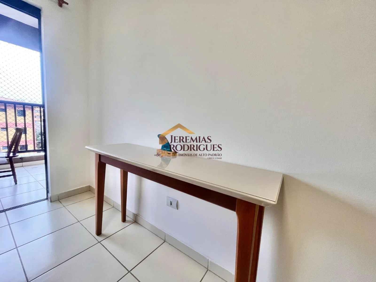 Apartamento Semi mobiliado, porteira fechada à venda no Bairro do Itaguá em Ubatuba/SP. — foto 18