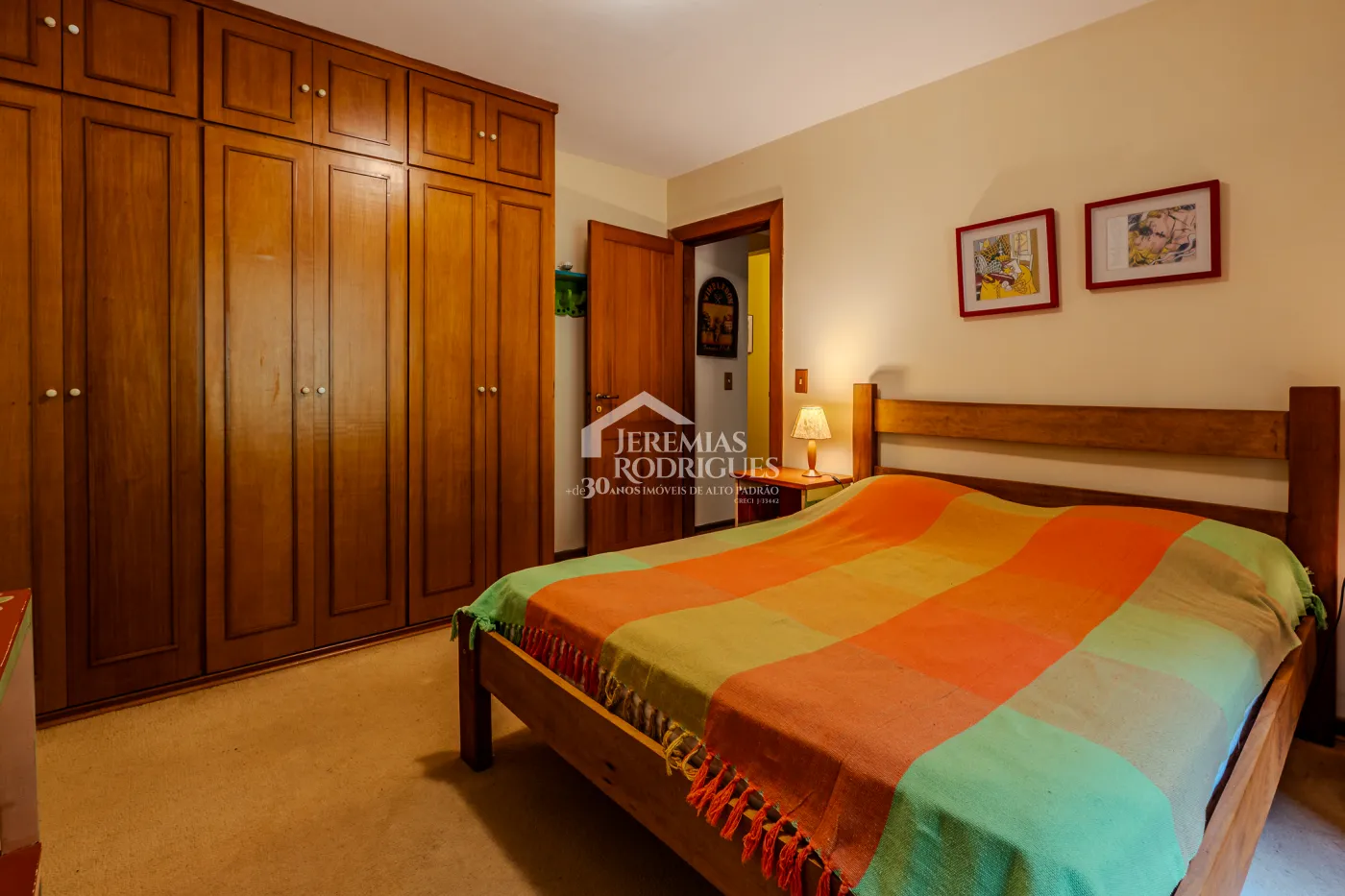 Casa de Campo à venda com 5 suítes no bairro Reinópolis em Santo Antônio do Pinhal/SP