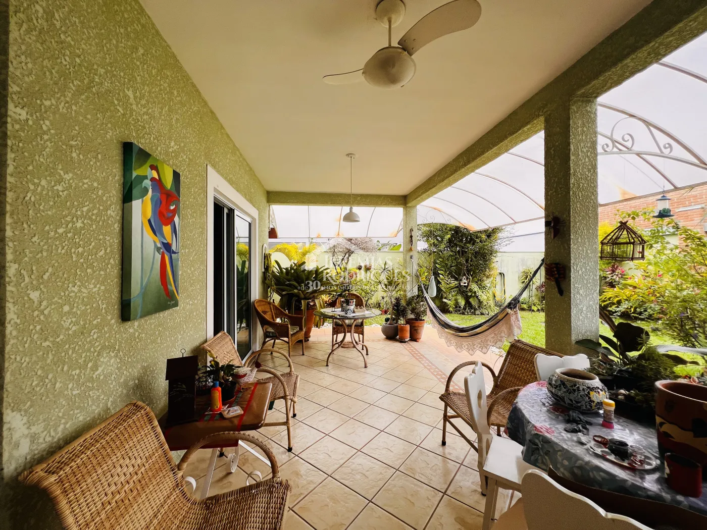 Casa com 4 dormitórios, 305 m² - Condomínio Taubaté Village - Taubaté/SP.