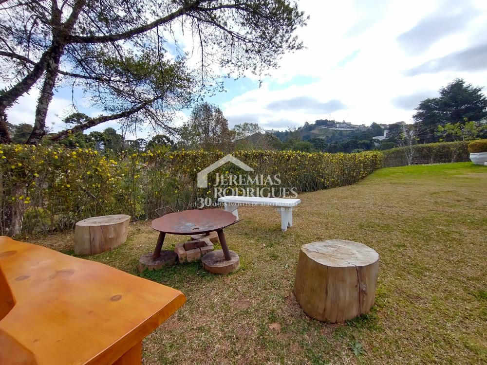 Casa com 4 suítes, 204 m² - Condomínio Jardim Véu da Noiva - Campos do Jordão/SP