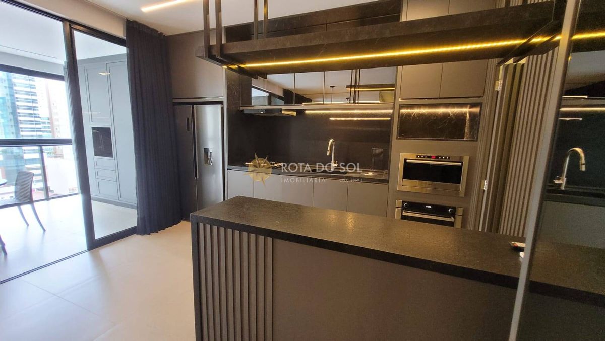 Sunsky Tower Apartamento 3 Suítes Meia Praia Itapema SC