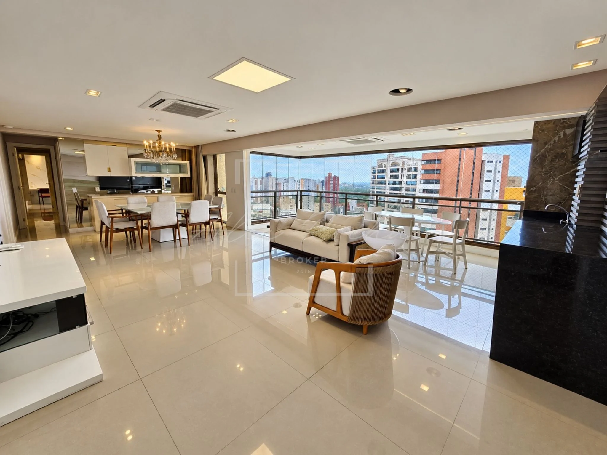 Ed. Renoir, 165m², 2 suítes com closet, Andar Alto, Nascente, Aldeota - Fortaleza/CE